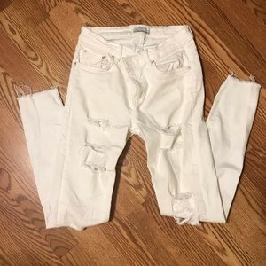 ZARA WOMAN Distressed White Jeans Sz 6